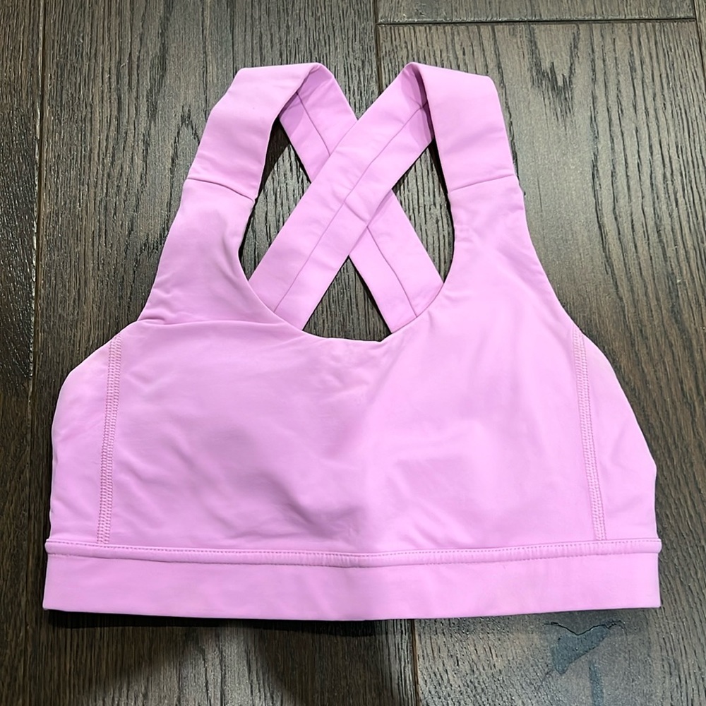 Lululemon sports bra